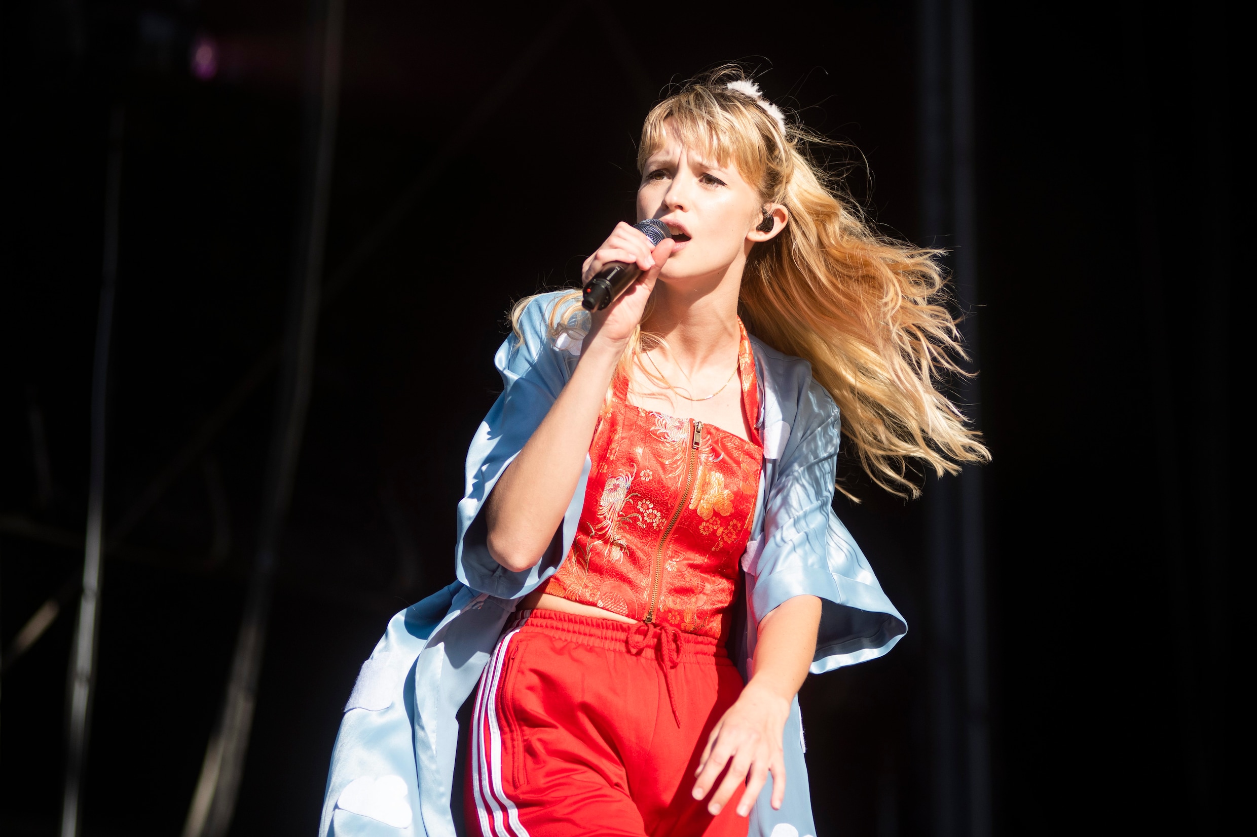 Angèle op Couleur Café: niets dan goede vibes | Humo: The Wild Site