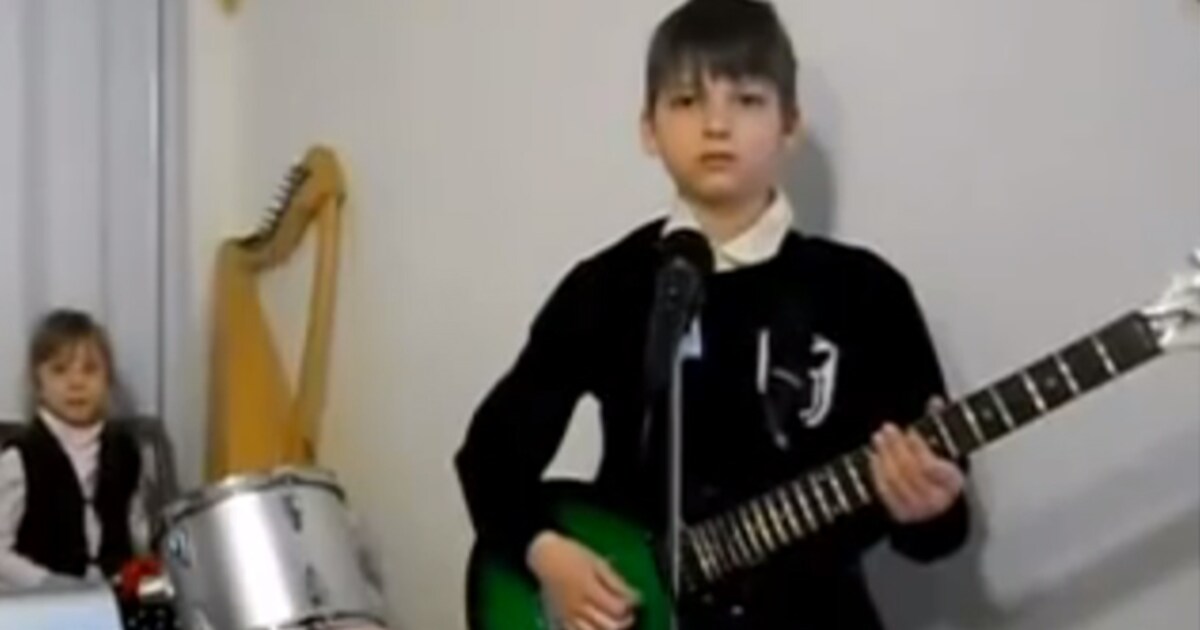 Kinderen overklassen Rammstein met hun versie van 'Sonne' | Humo: The ...