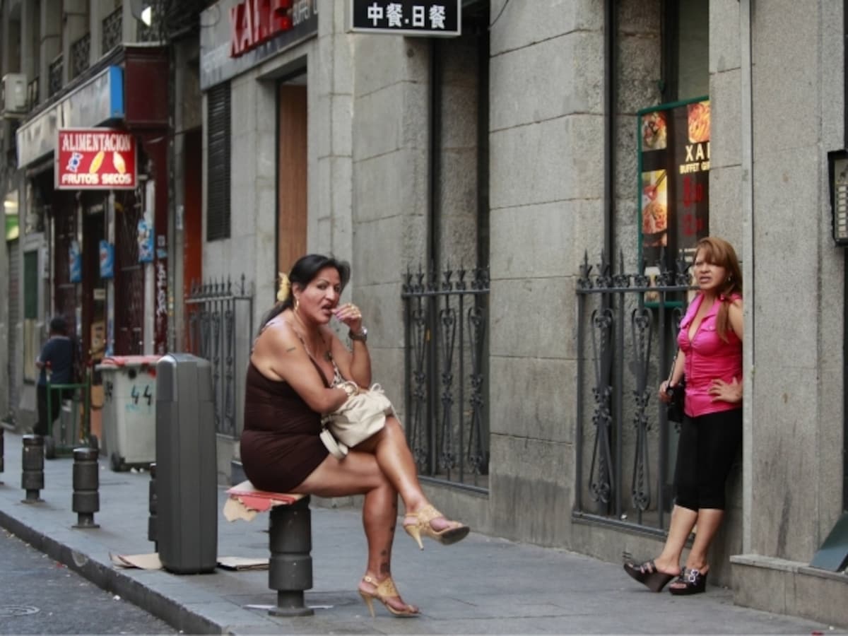 Seks in Europa, een studie in 28 bordeelbezoeken: Sommige klanten zijn  knettergek | Humo: The Wild Site