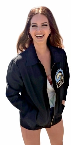 Lana Del Rey: 'Ik ben echt een wandelend cliché: ik doe aan yoga, volg ...
