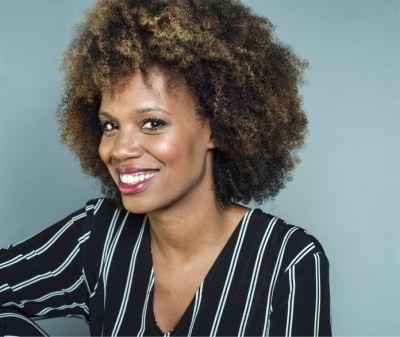 Jasmine Sendar, Tara in 'Grenslanders': 'Op de cover van Playboy voor ...