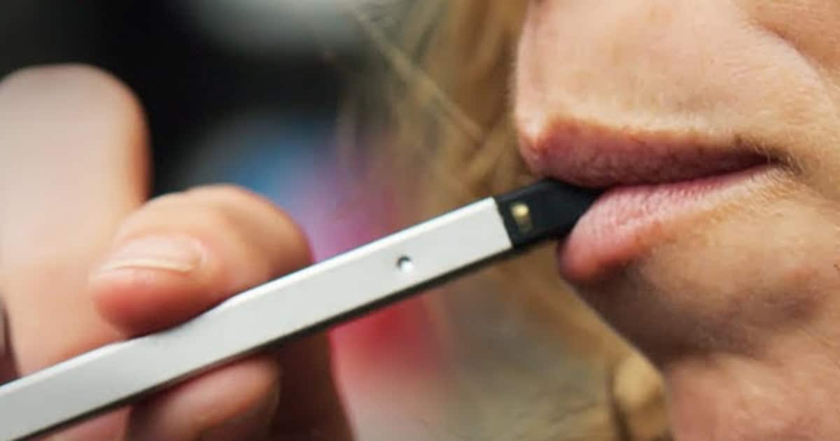 Vapen Schadelijk Kankerspecialist over hoe schadelijk vapen is: Nooit  gedacht dat ik twaalfjarigen zou moeten doen stoppen met roken