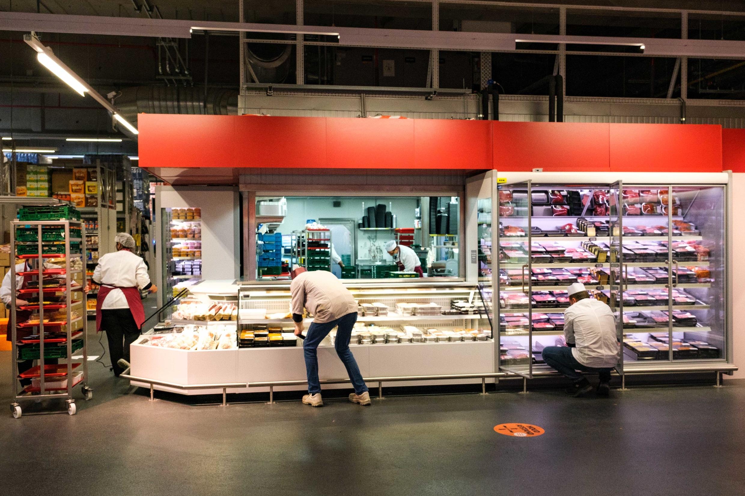 Het ooit zo sterke Colruyt krijgt klappen op beurs: wat is er aan de ...