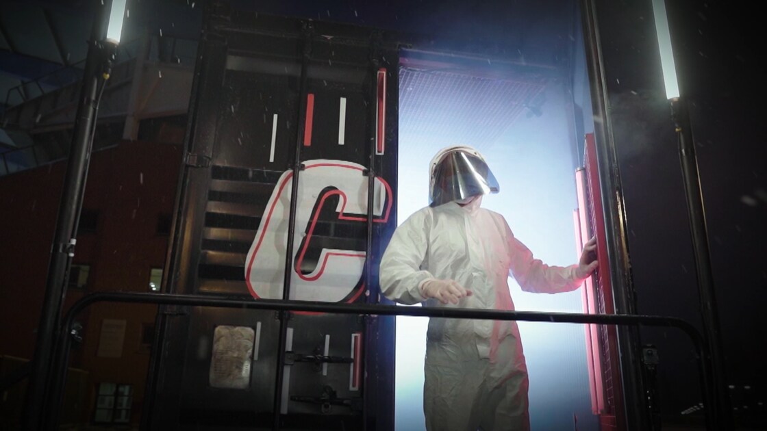 Pedro Elias onthult wie de onbekende ontsmetter is in De Container Cup