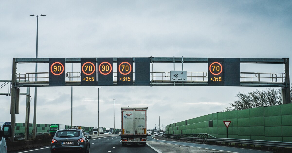 ‘Volgens Het Verkeersreglement Is Onnodig Toeteren Strafbaar’ | Humo ...