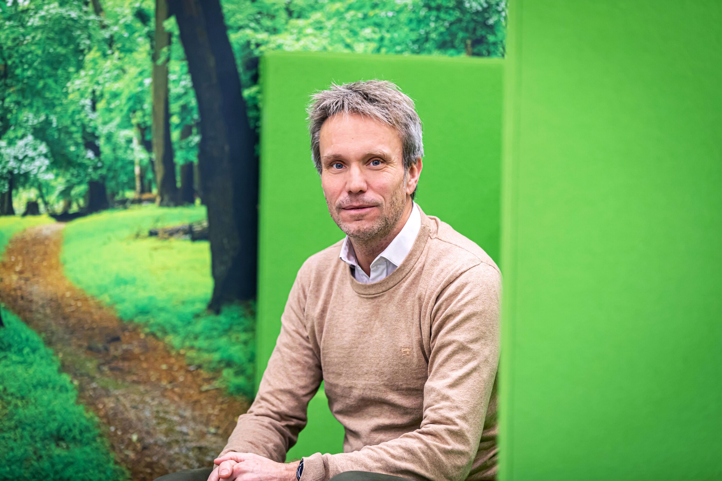 Steeds meer jongeren kampen met een burn-out: ‘Oudere generaties noemen ...