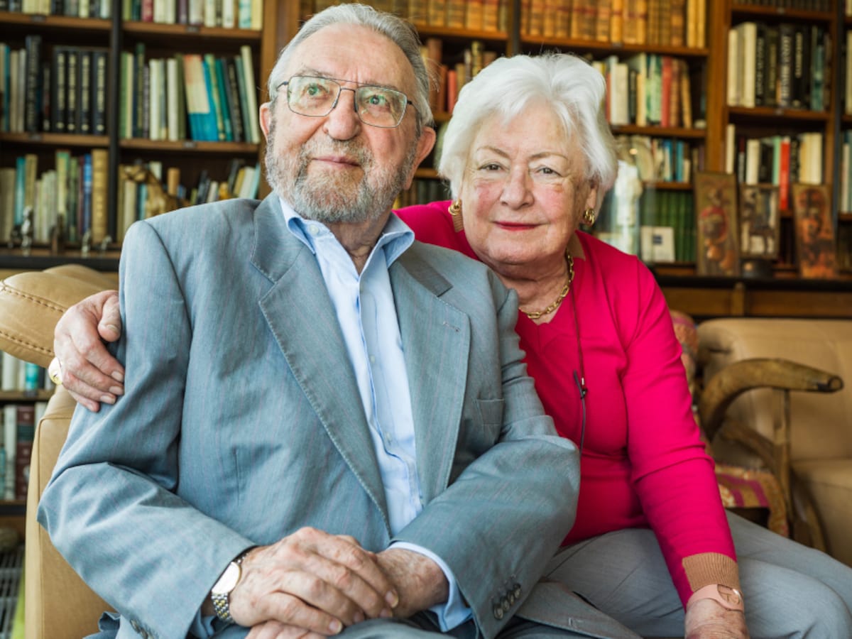 Françoise Desguin (85) overleden, echtgenote van Herman De Croo en moeder  van Alexander De Croo: 'Een week na zijn geboorte stond ik alweer in de  rechtbank. Soms stond ik te pleiten in