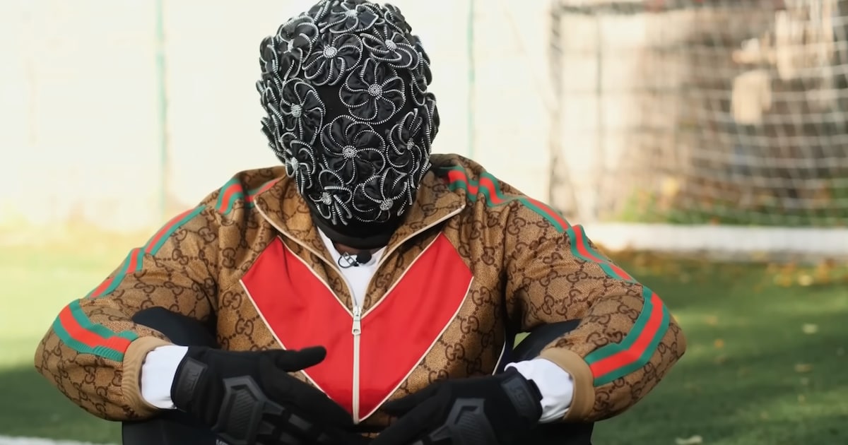 ‘The Masked Singer’ in het echt: wie is de gemaskerde rapper Dide, die ...