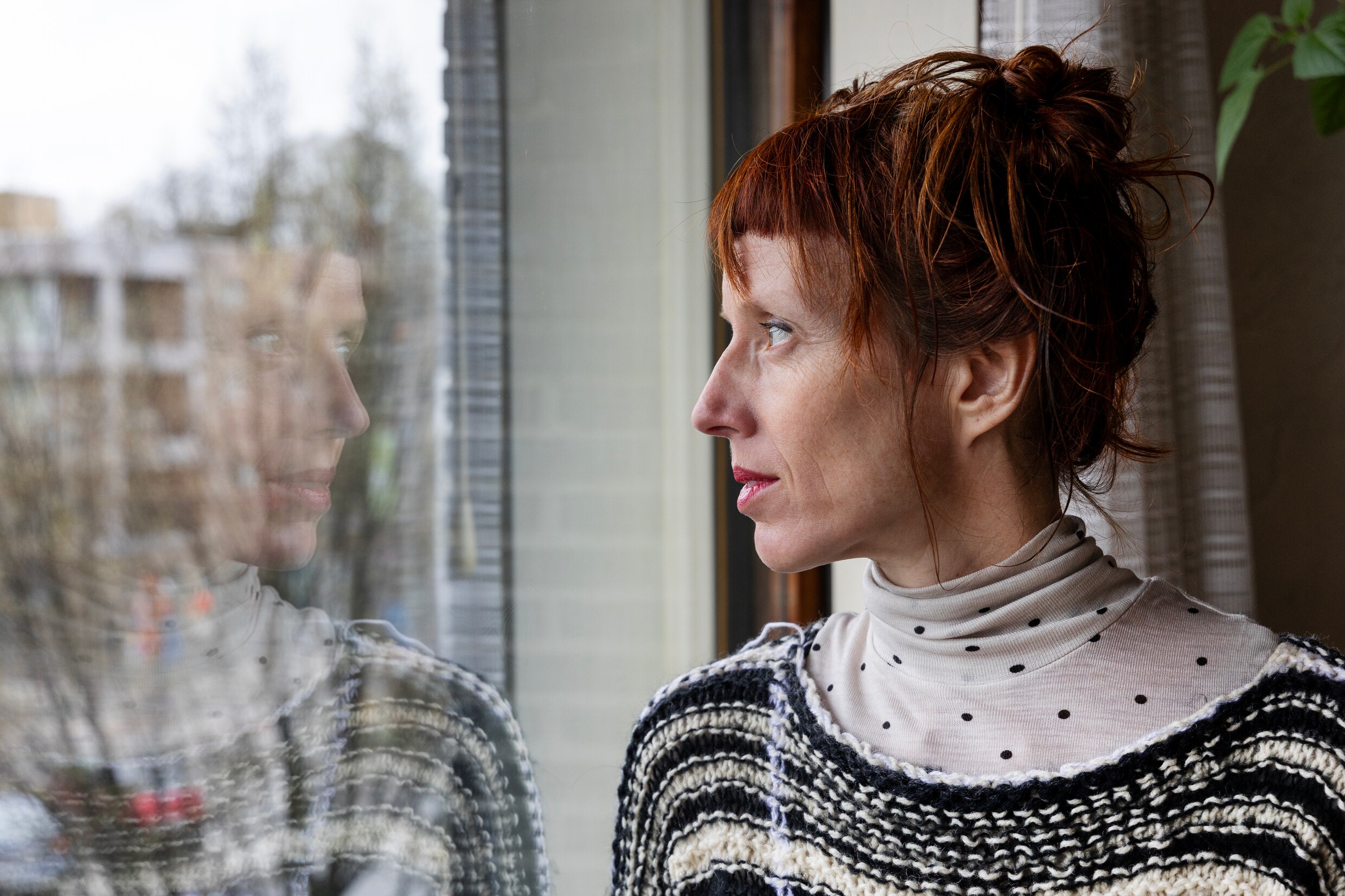 Trinka werd jarenlang betast door haar broer: ‘Tijdens het vrijen vroeg ...