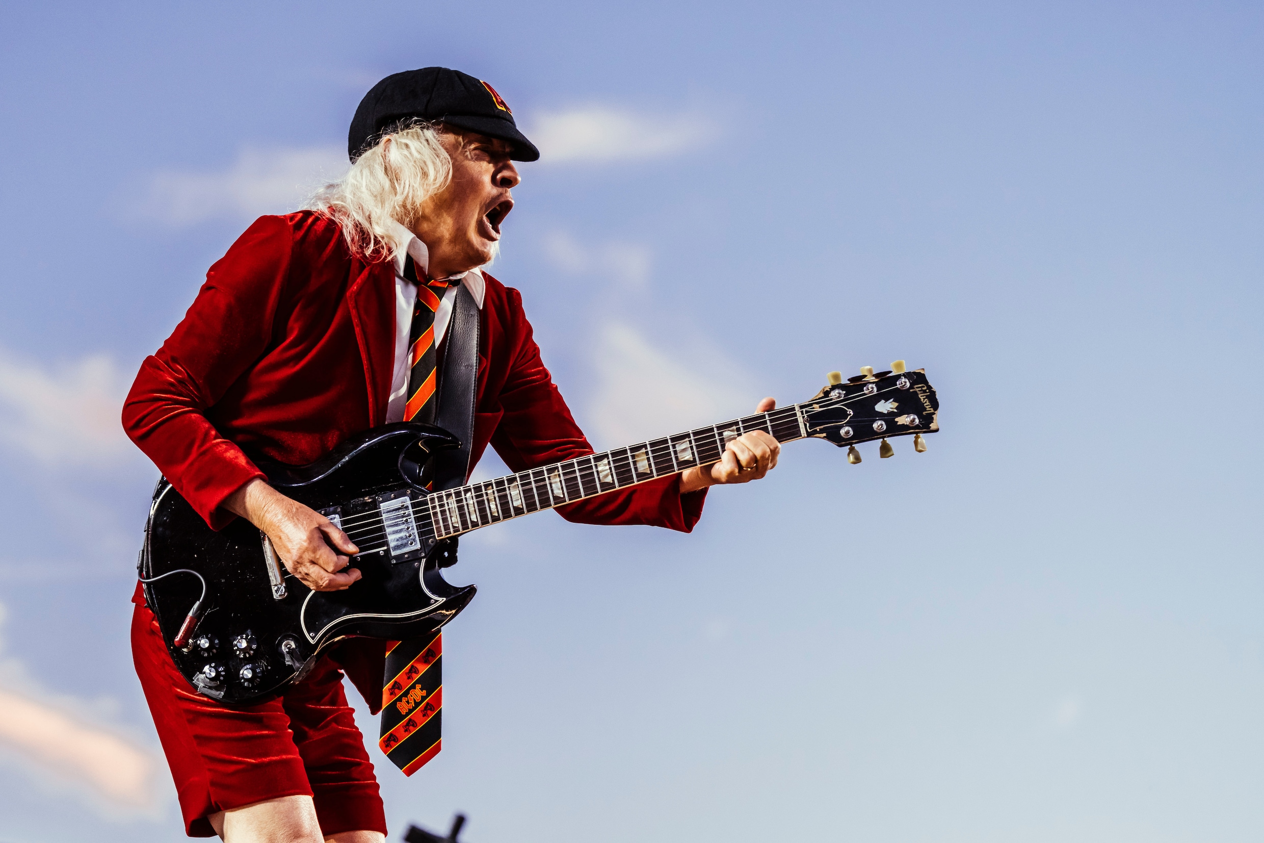 Recensie AC/DC in Dessel: tomeloze energie en een jukebox aan hits ...