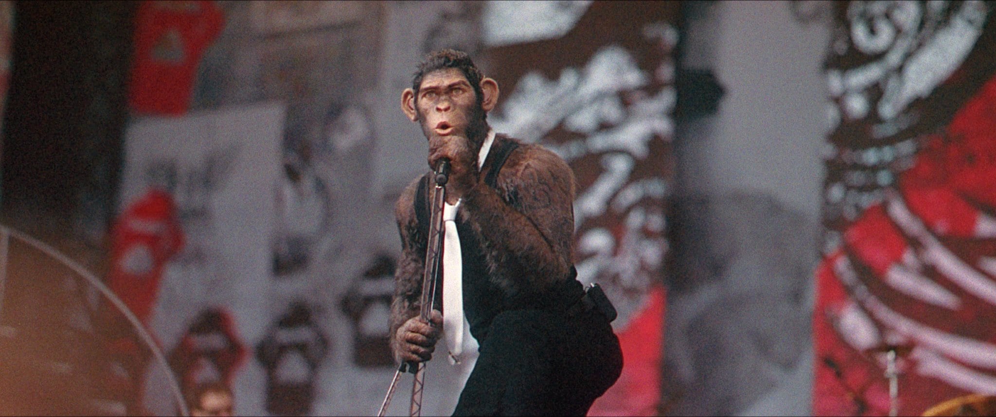 Robbie Williams als zingende aap: ‘Better Man’ groeit uit tot een ...