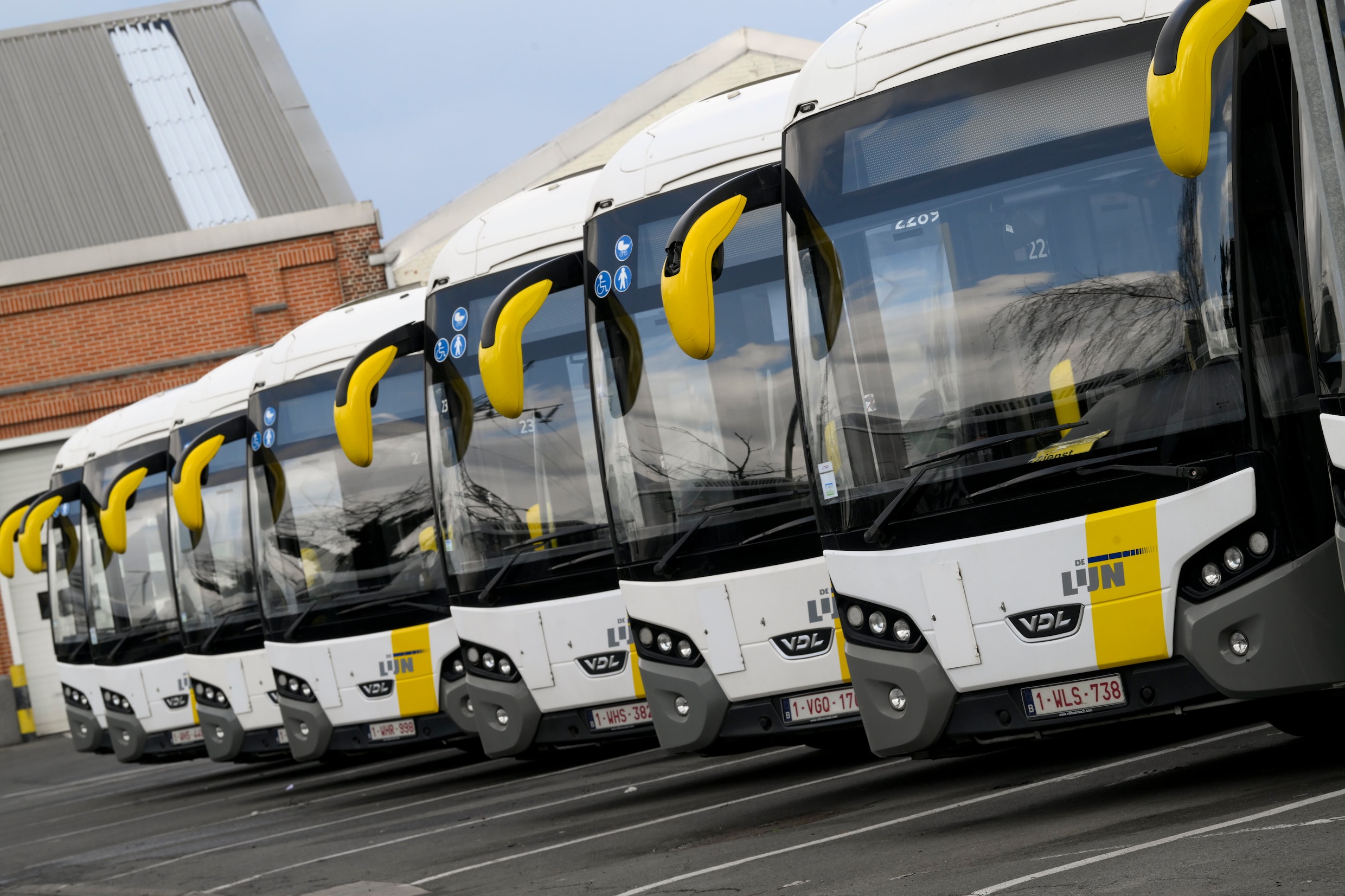 Lezersbrief: ‘Buslijnen worden geschrapt wegens te weinig reizigers ...