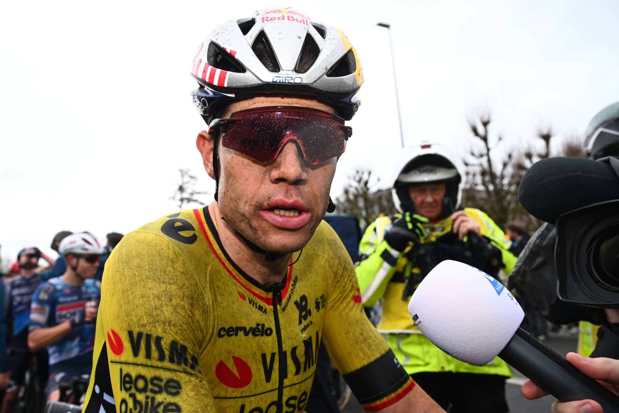 Komt het nog goed met Wout van Aert voor de Ronde van Vlaanderen? 'Hij mikt  op Roubaix en de Giro' | Humo: The Wild Site