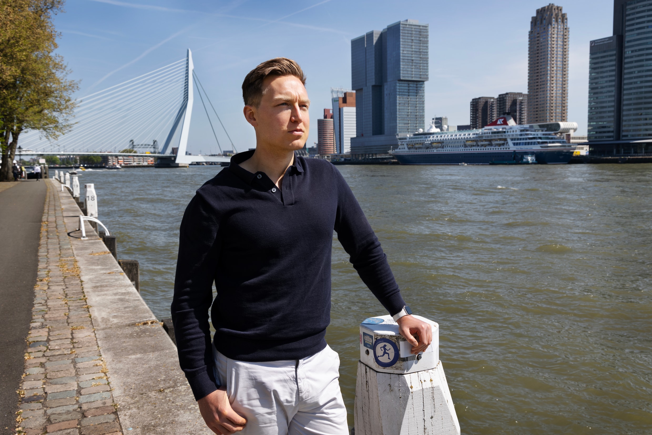 Jona van Loenen: ‘CEO’s verdienen tot 300 keer meer dan de gemiddelde ...