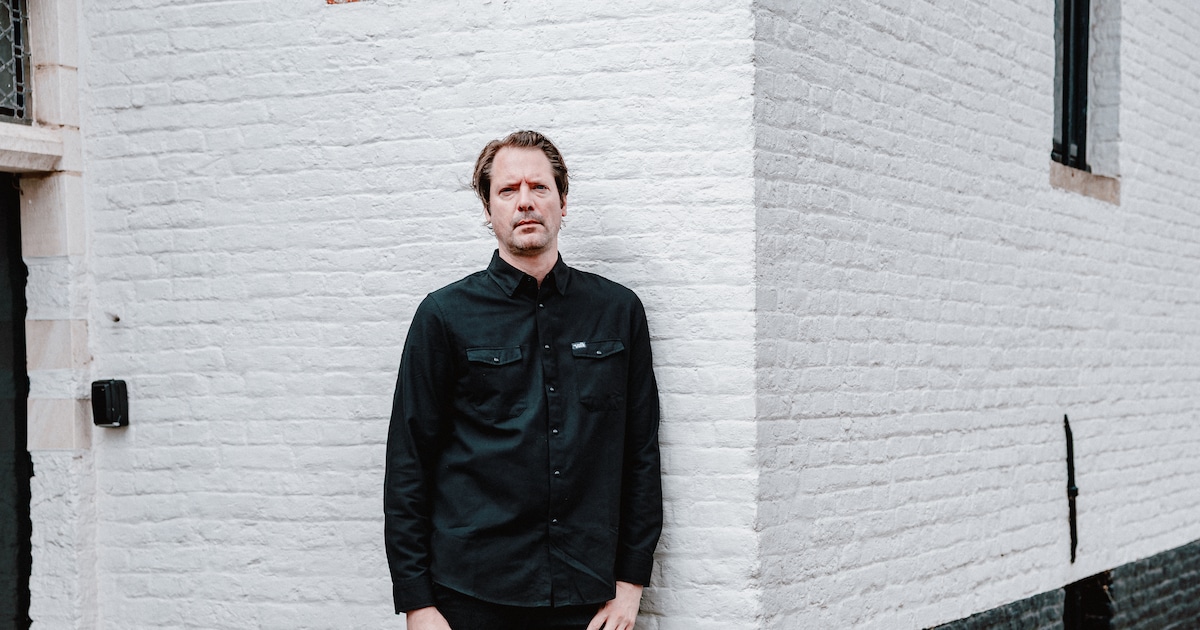 Recensie 'In het wit' van Roderik Six ★★★★☆ | Humo: The Wild Site