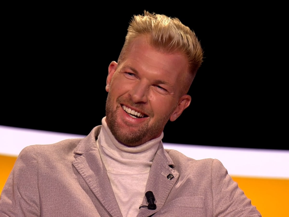 Erik Van Looy leidde Ruben Van Gucht nog genereus in, daarna gingen de  handschoenen uit: dit was aflevering 23 van 'De slimste mens ter wereld' |  Humo: The Wild Site