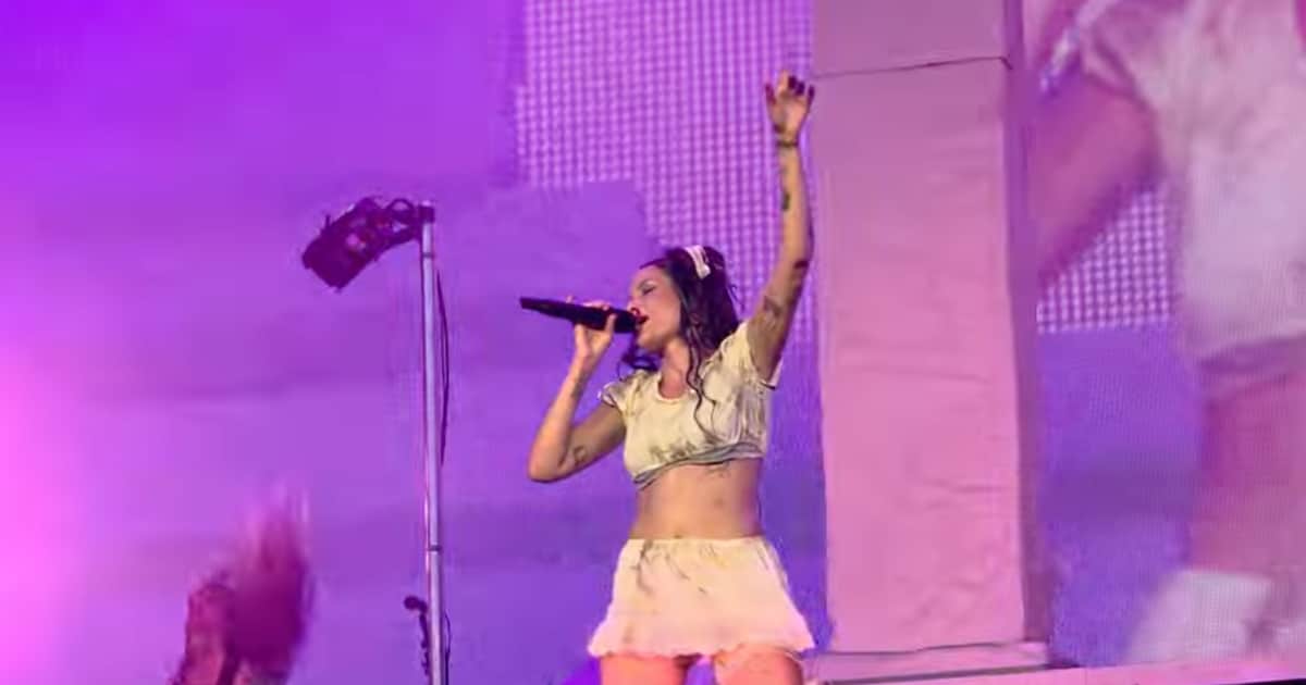 De weide op Rock Werchter kreeg een preek van Halsey, maar hoe ze ’m een uur lang zo van jetje gaf: 