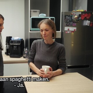In ‘Kristel’ op VRT 1 fluistert een eetstoornis drie moeders gemene dingen in het oor: jij bent belachelijk